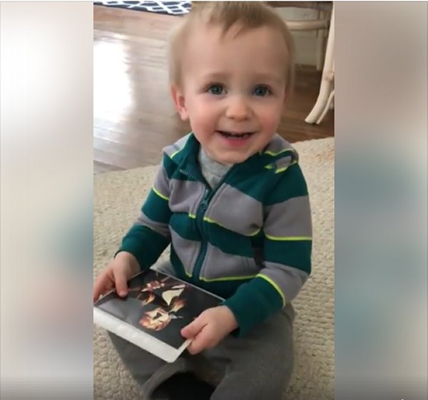 Geoffrey Simmons' great-nephew Elliot loves Happy Rhodes too!