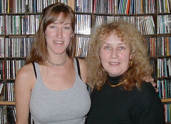 Happy Rhodes with Helen Leicht (1992)