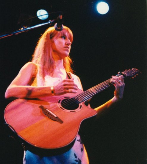 Happy Rhodes at The Bottom Line - New York, NY - August 10, 1996 (Photo by Yngve)