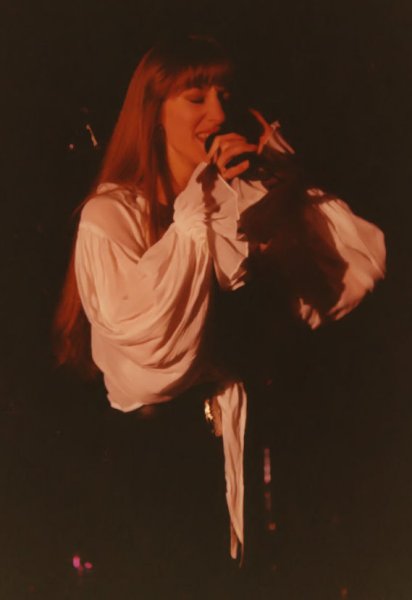 Happy Rhodes at University Museum Auditorium - Philadelphia, PA - March 21, 1992  (Photo by Joe Dembski)