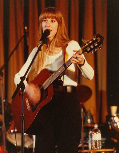 Happy Rhodes at University Museum Auditorium - Philadelphia, PA - March 21, 1992  (Photo by Joe Dembski)