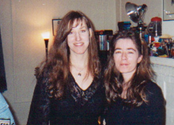 Happy Rhodes with Suzanne DeCory at meth&woj's House concert - New Haven, CT - April 6, 2003
