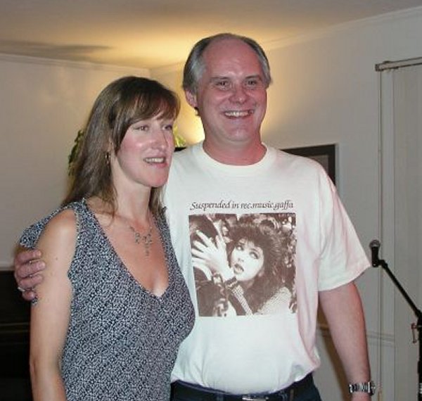 Happy Rhodes with ? - Chip & Jo's House Concert - Kenosha, WI - Nov. 11, 2003