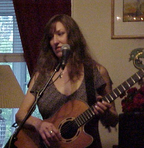 Happy Rhodes at Robin Parry's House Concert - Maple Shade, NJ - May 31, 2003 